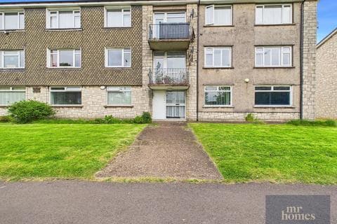 Flat - Vincent Road, Lower Ely, Cardiff, CF5