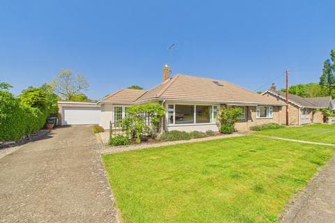 Detached bungalow - Allerton Garth, Peterborough PE7