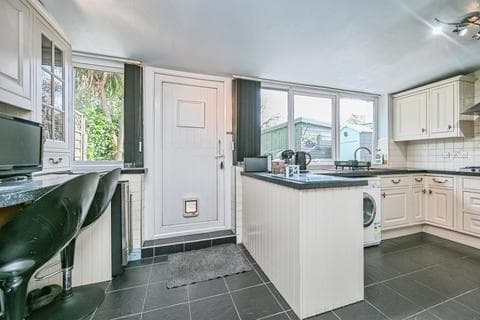 Terraced house - Sunnyside Road, Crosby, Merseyside, L23