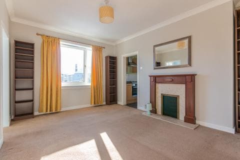 Villa - 1153L Boswall Parkway, Edinburgh, EH5 2BX