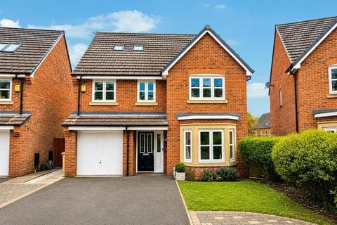 Detached house - Abelia Road, Westhoughton, BL5