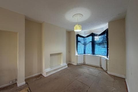 Terraced house - Powell Avenue, Blackpool FY4