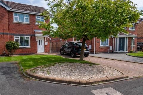 Semi-detached house - Haseley Close, Manchester M26