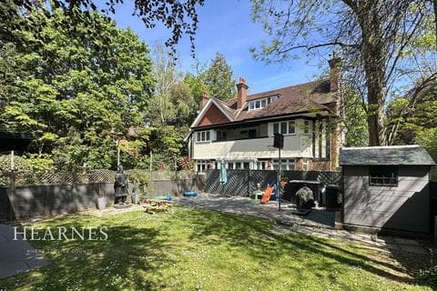 Flat - Talbot Avenue, Talbot Woods, Bournemouth, BH3