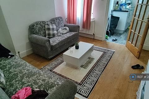 End of terrace house - Hereford Avenue, Birmingham, B12