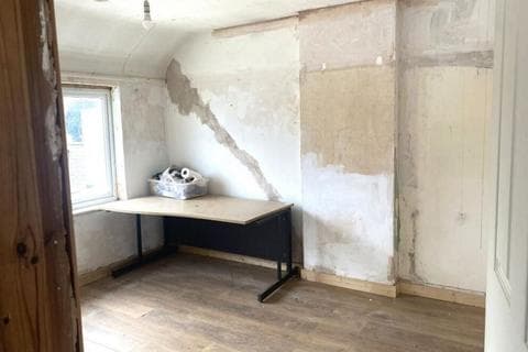 Semi-detached house - 179 Brooklyn Road, Cheltenham, Gloucestershire, GL51 8DX