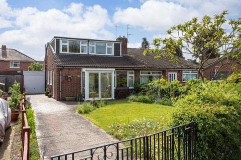 Semi-detached house - Shelley Grove, York