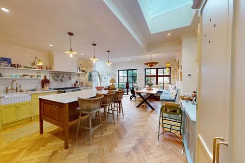 Townhouse - London Road, Cheltenham