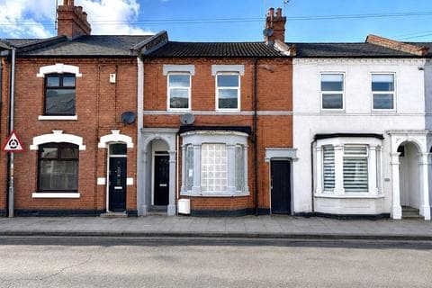 Flat - Abington Avenue, Northampton NN1