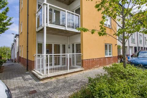 Ground floor flat - Wain Close, Penarth Heights, Penarth