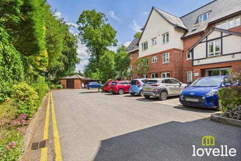 Flat - Shardeloes Court Newgate Street, Cottingham HU16