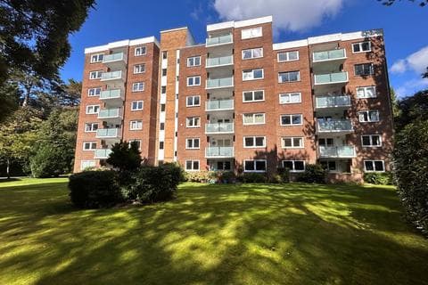 Apartment - The Avenue, BRANKSOME PARK, BH13