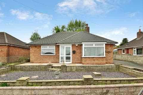 Bungalow - Derby Road, Talke, Stoke-on-Trent, Staffordshire, ST7