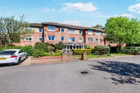 Apartment - Danesmead Close, York