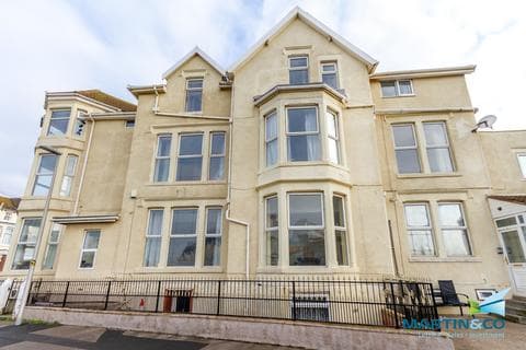 Apartment - Simpson Street, Blackpool FY4