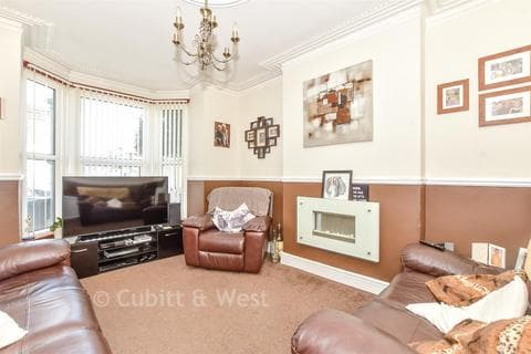 Terraced house - Chichester Road, Portsmouth PO2