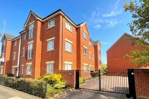 Apartment - Millport Road, Wolverhampton, West Midlands, WV4