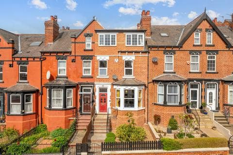 Terraced house - Hilton Road, Leeds LS8