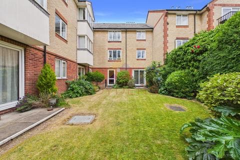 Retirement property - Maldon Road, Colchester CO3