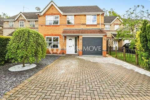 Detached house - Lime Tree Close, Lincolnshire LN6