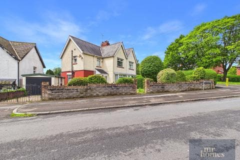 Semi-detached house - Parker Road, Ely, Cardiff, CF5