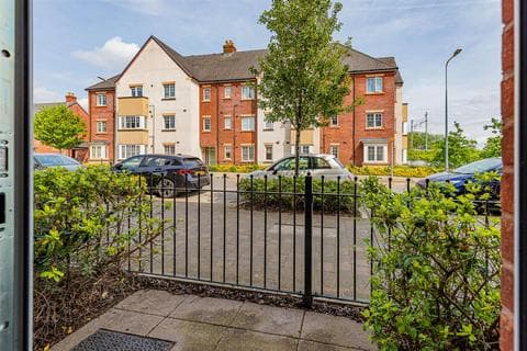 Ground floor flat - The Boulevard, Cardiff CF11