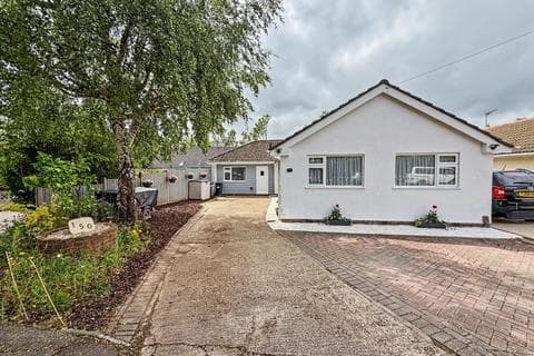 Bungalow - Bearcross