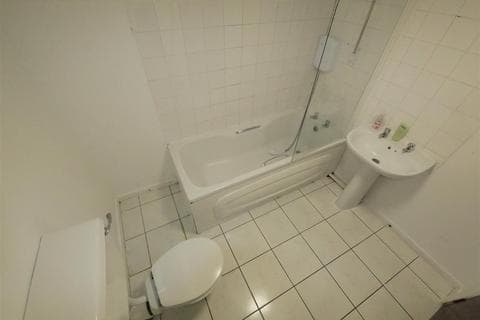 House share - The Mount, Bournemouth, BH1