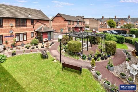 Flat - Jasmine Court, Wigston