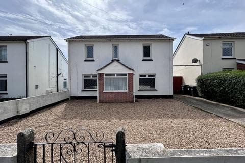 Detached house - Springbourne/Kings Park, Four Bed Family Home Available NOW!