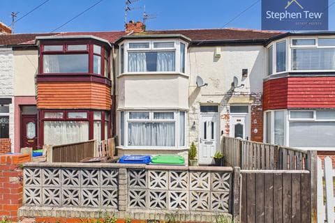 Terraced house - Southbank Avenue, Blackpool, FY4