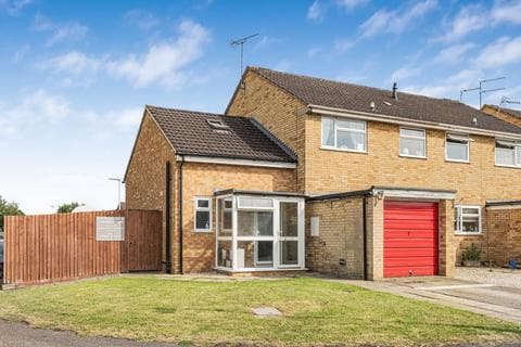 Semi-detached house - Windyridge Gardens, Cheltenham, Gloucestershire, GL50
