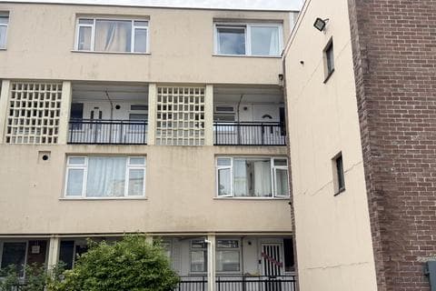 Maisonette - Vaagso Close, Plymouth PL1