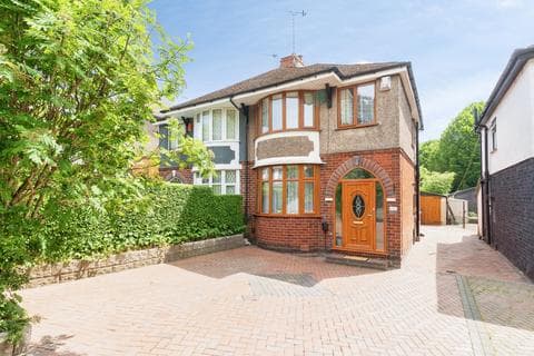 Semi-detached house - Longton Hall Road, Stoke-on-Trent, ST3