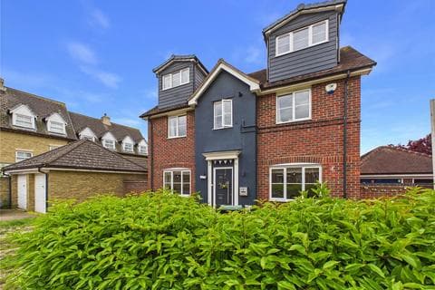 Detached house - Sandmartin Crescent, Stanway, Colchester, CO3