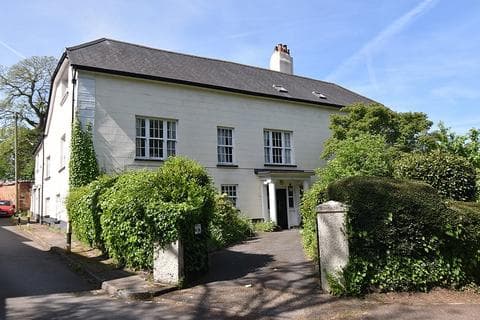 Ground floor flat - Cowick Lane, Exeter, EX2