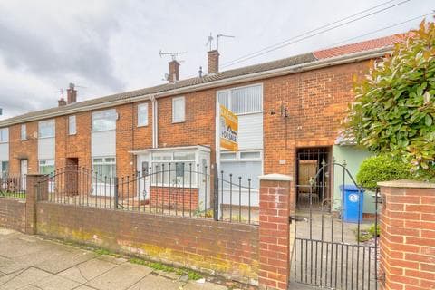 Terraced house - Normanby Road, Middlesbrough TS6
