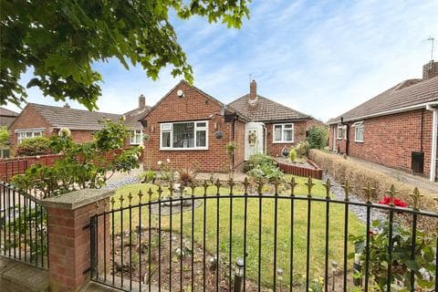 Bungalow - Grange Crescent, Lincolnshire LN6