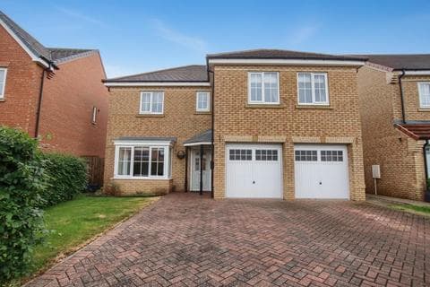 Detached house - Brookfield Avenue, Brookfield, Acklam