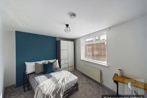 House of multiple occupation - 33 Gresham Road, Middlesbrough TS1