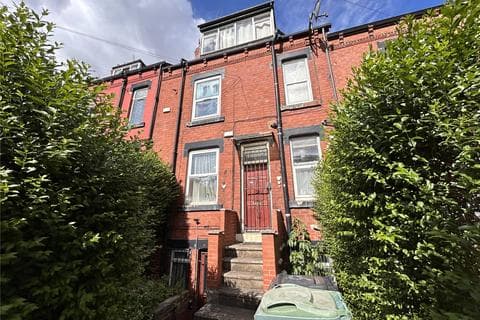 Terraced house - Harlech Road, Leeds, West Yorkshire