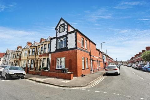 End of terrace house - 33 Theobald Road, Cardiff, Cardiff, South Glamorgan, CF5 1LP