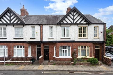 Terraced house - North Parade, North Yorkshire YO30