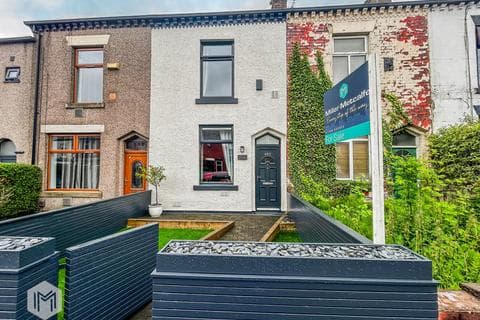 Terraced house - St. Helens Road, Bolton, BL3