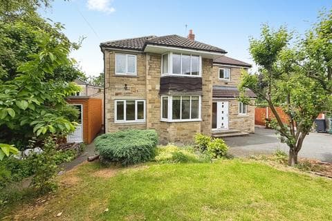 Detached house - South Grove, Nab Wood, Shipley, BD18