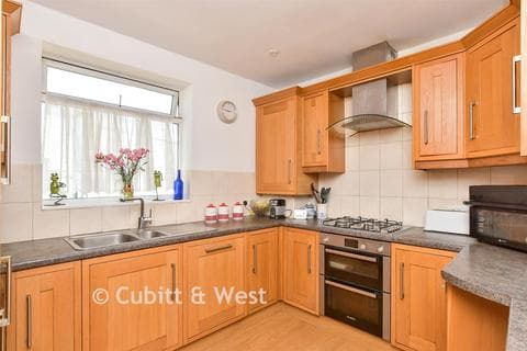 Semi-detached house - Eskbank Avenue, Brighton BN1
