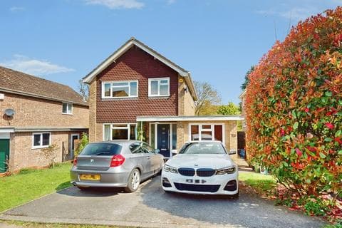 Detached house - Detmore Close, Charlton Kings