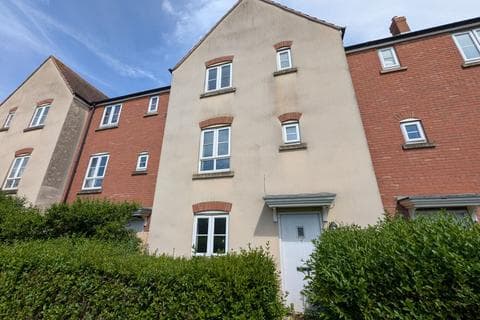 Terraced house - 7 Secunda Way, Hempsted, Gloucester, Gloucestershire, GL2 5GA