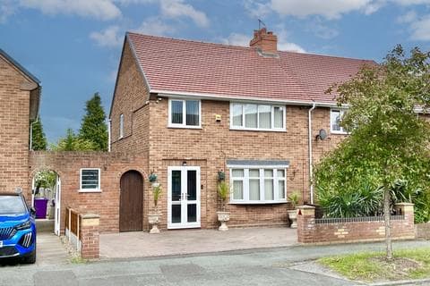 Semi-detached house - Harper Avenue, Wednesfield