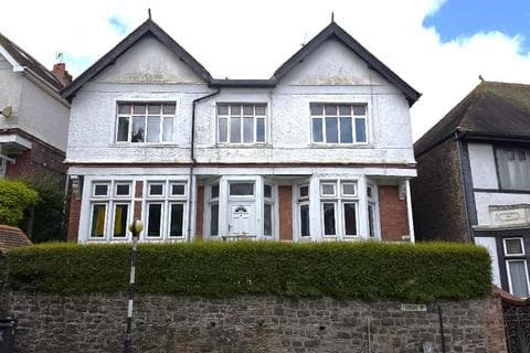 Apartment - Roath Park, Cardiff CF23